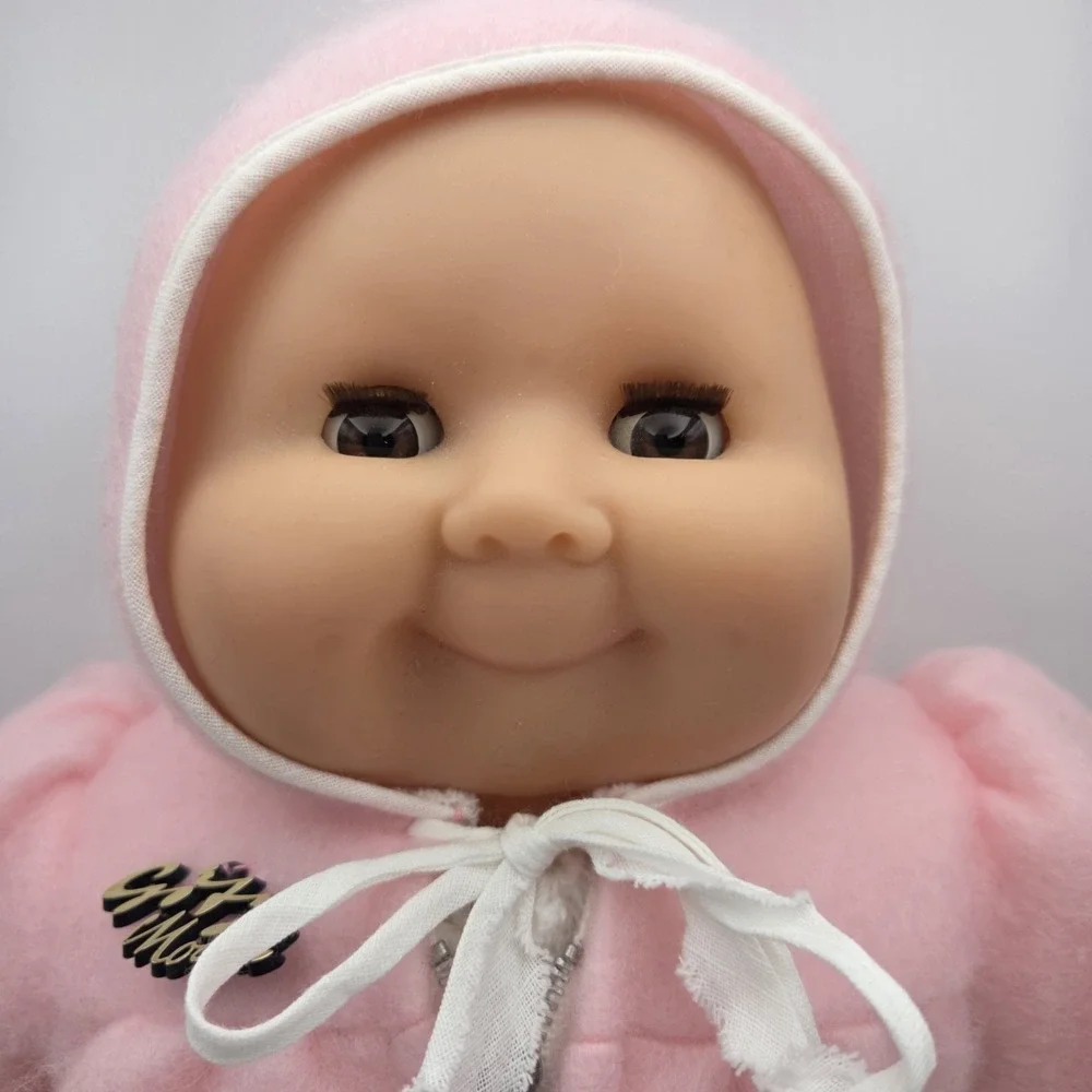 Vintage Gotz Puppe Baby Girl Doll‎ Pink Suit Brown Eyes 16
